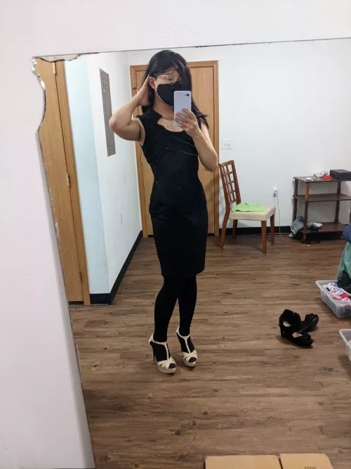 Chrissy with no make up is even a snack. Wait till you see her in a few weeks! 😘