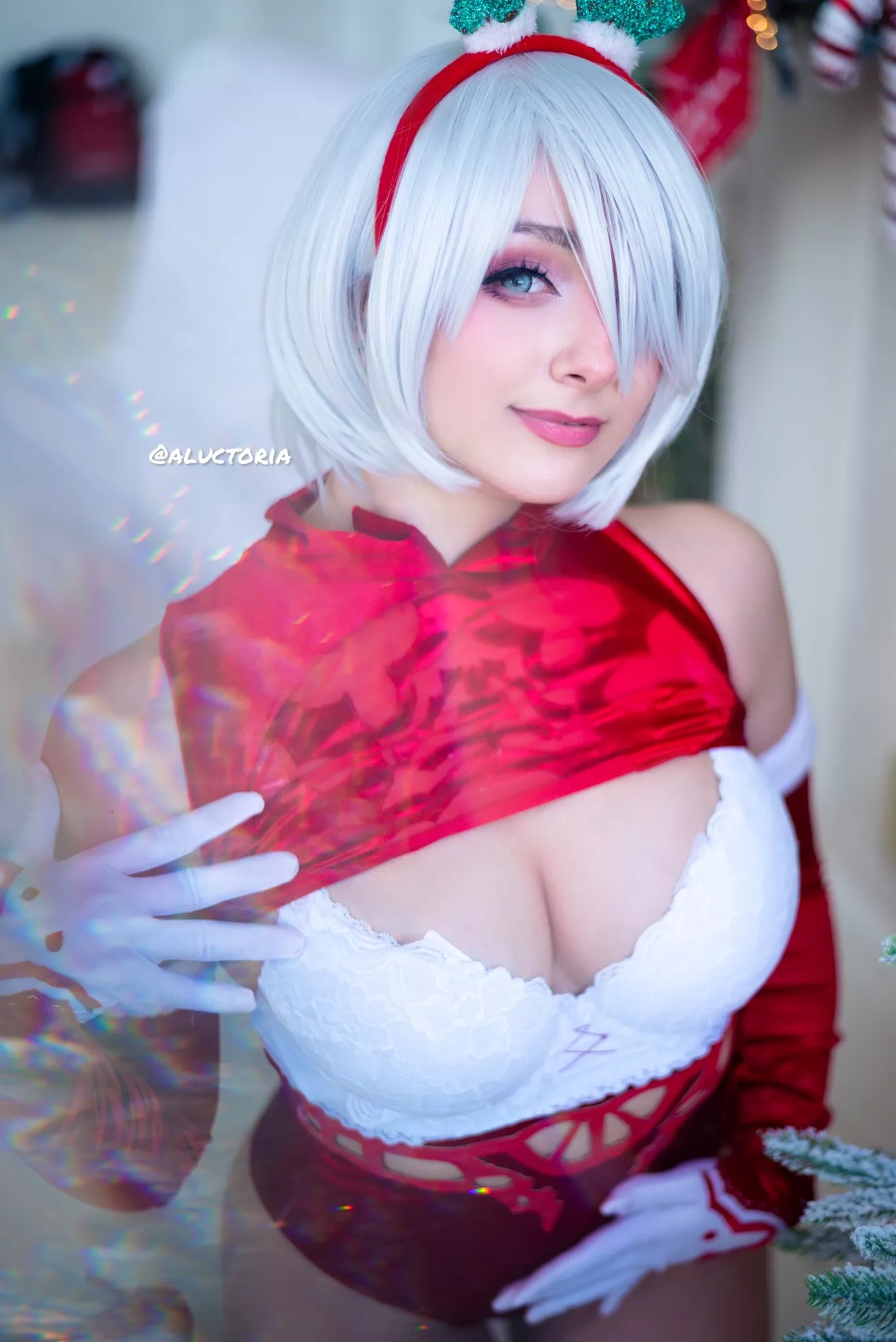 Christmas 2b cosplay by Aluctoria Christmas 2b cosplay by Aluctoria