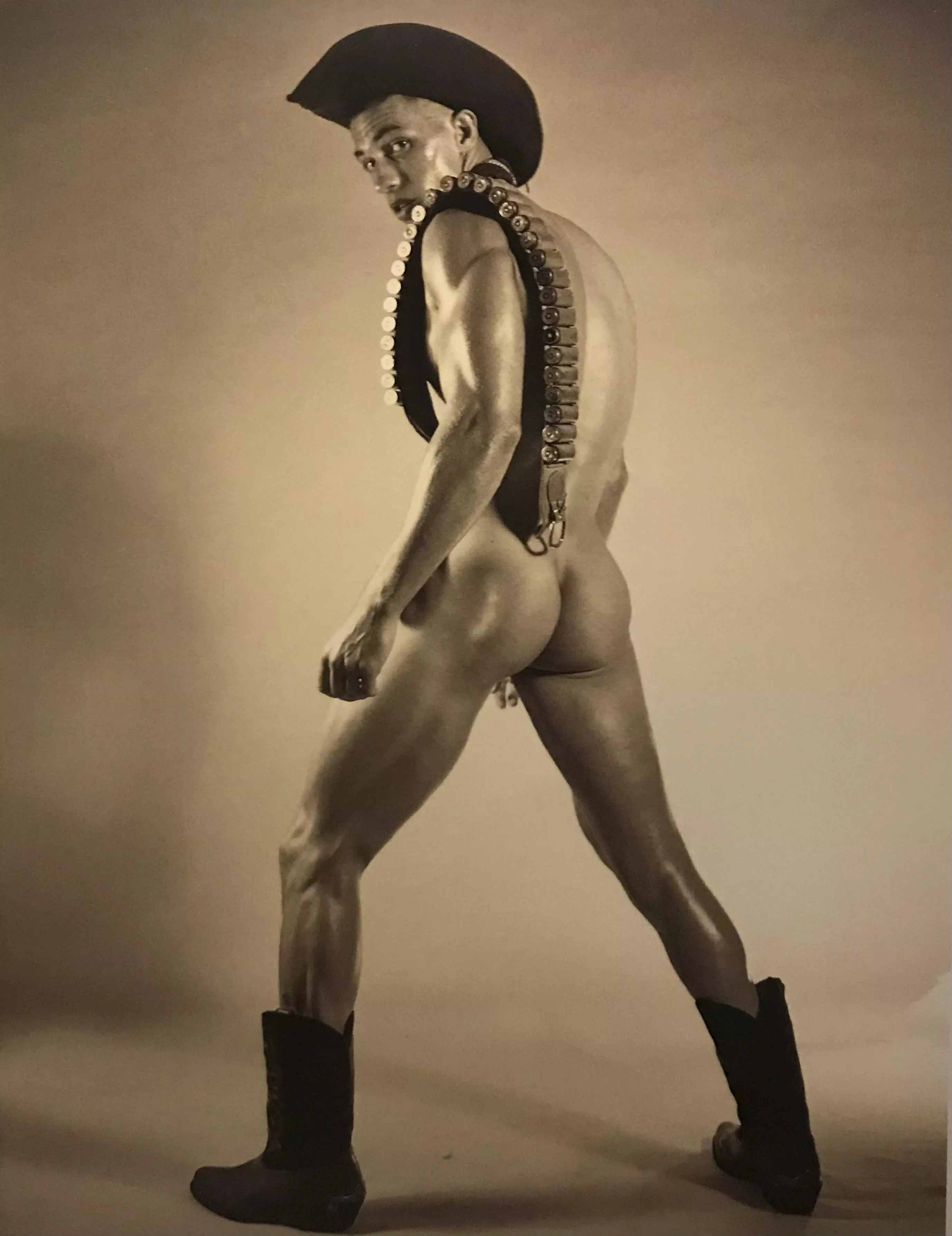 Christos Katsavochristos by Giampaolo Sgura for Yummy magazine Christos Katsavochristos by Giampaolo Sgura for Yummy magazine