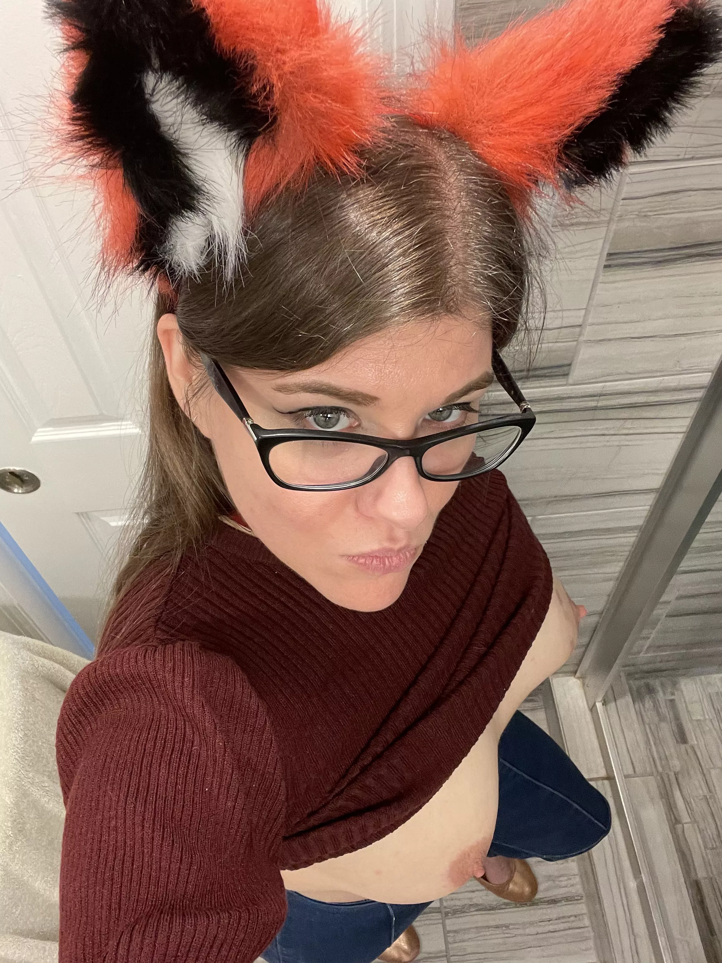 Chu~ ;3 Have a great Friday~ [F]