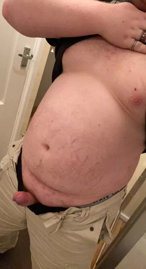 Chubby cub needs a daddy🥺🤤