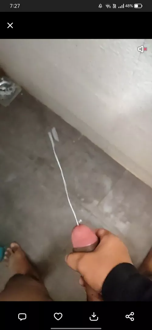 Clean the floor with your tongue (22)