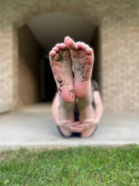 Clean them off you little fuck. π¦Άπ»