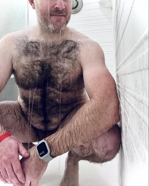 Cleaning off at the hotel after a night out. Cleaning off at the hotel after a night out.