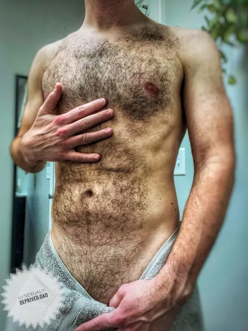 Cleaning up before going out for date night 🍝