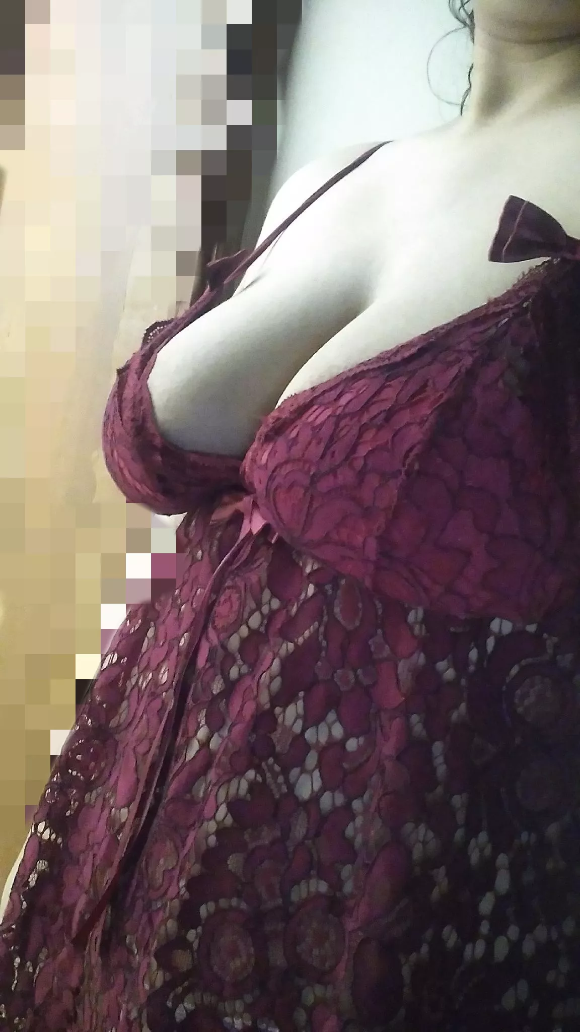 Closeup Of My WIFE'S bOObs. What would you do ;) Closeup Of My WIFE'S bOObs. What would you do ;)