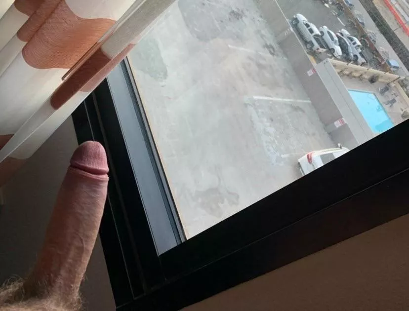 Cock out, Foreskin back