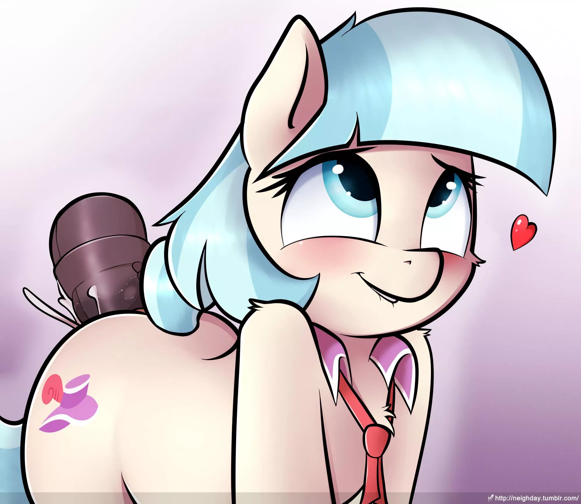 Coco Pommel Buttslut