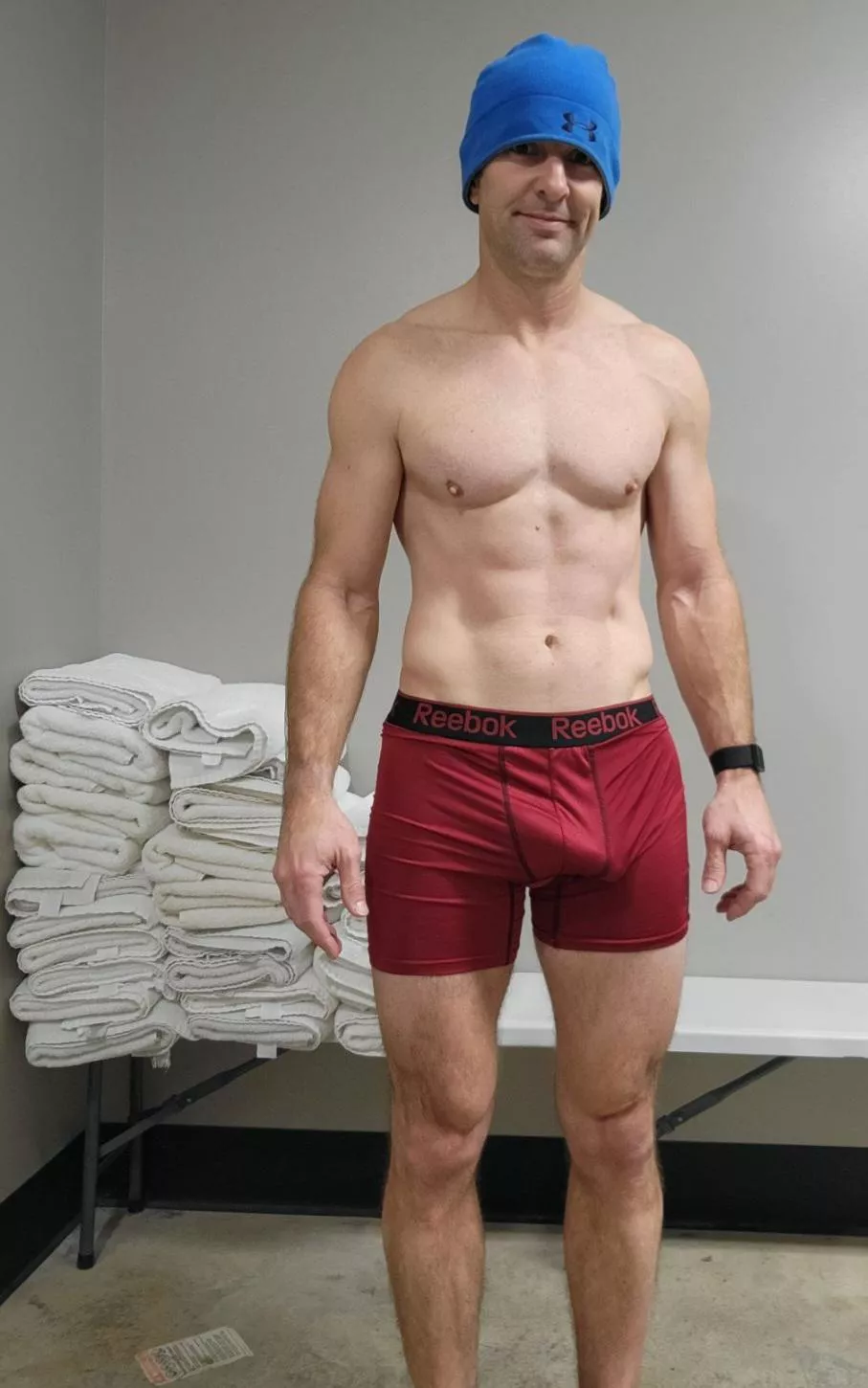 Cold in my midwestern gym(43)