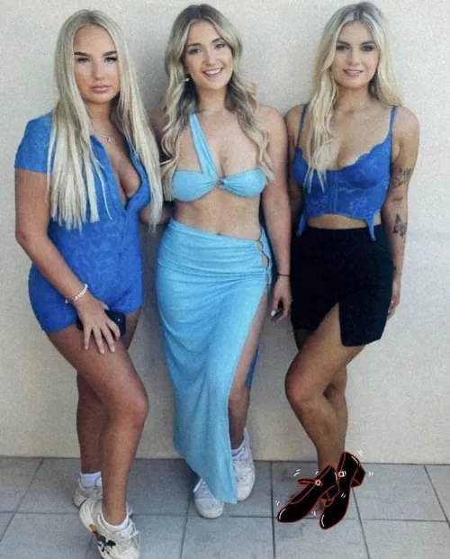 College babes College babes