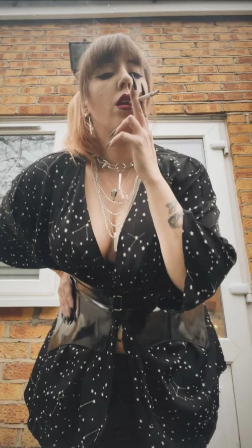 Come a little closer so I can make you mine.