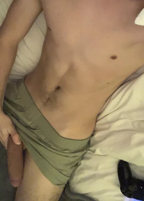 Come and play with me