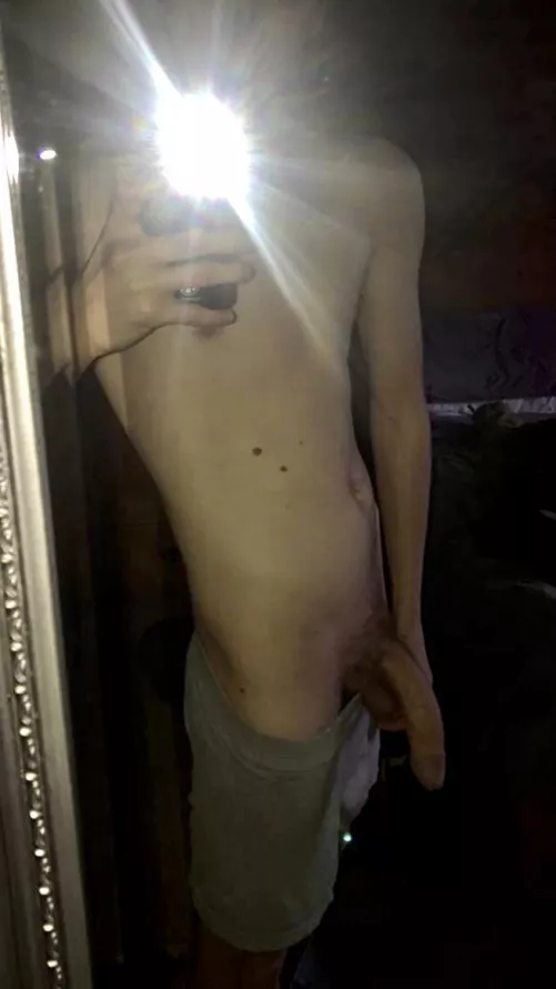 Come and worship me in my dms