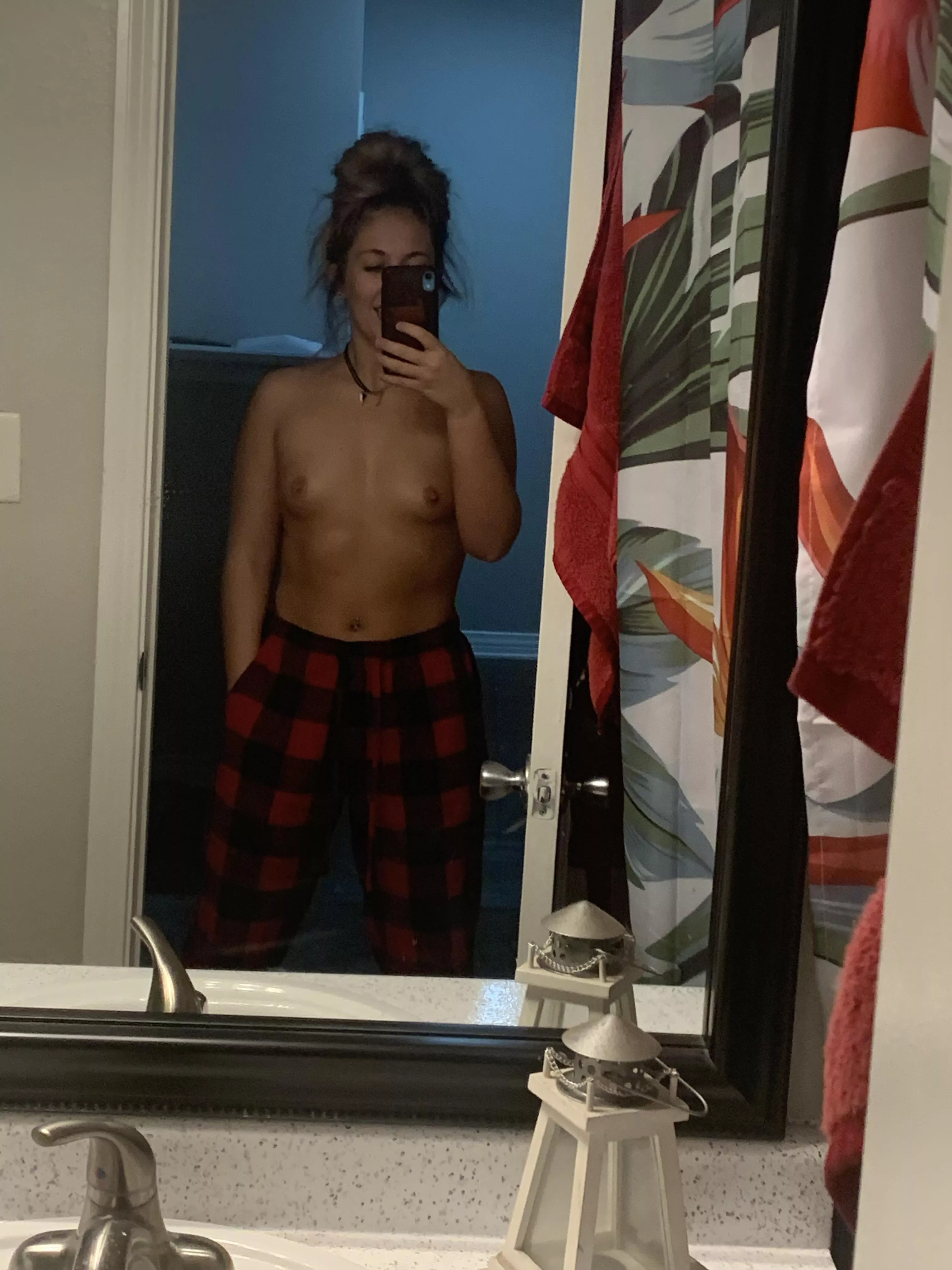 Come back to bed babe Come back to bed babe