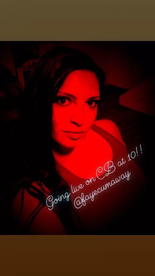 Come check me out!! Tonight at 10pm https://chaturbate.com/in/?tour=7Bge&campaign=ceqoe&room=fayecumaway