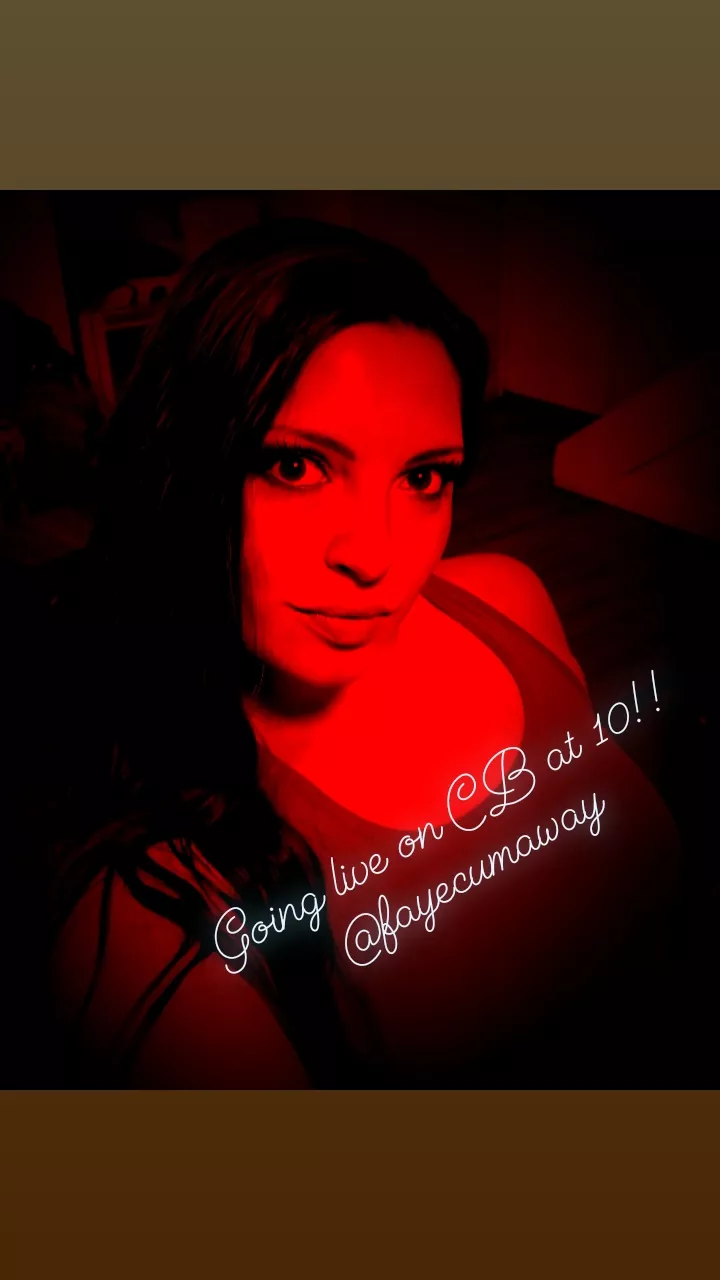 Come check me out!! Tonight at 10pm https://chaturbate.com/in/?tour=7Bge&campaign=ceqoe&room=fayecumaway