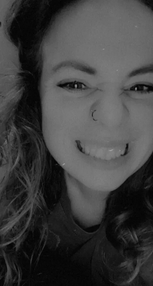 Come check out my bio! I love to talk!!