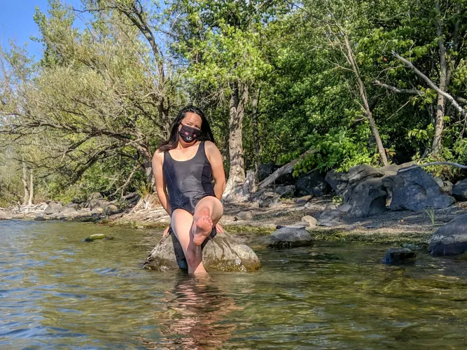 Come for a swim with me