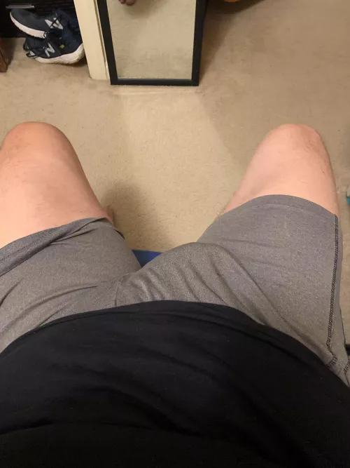 Come get me hard and watch it grow ;) (DMs open) Come get me hard and watch it grow ;) (DMs open)