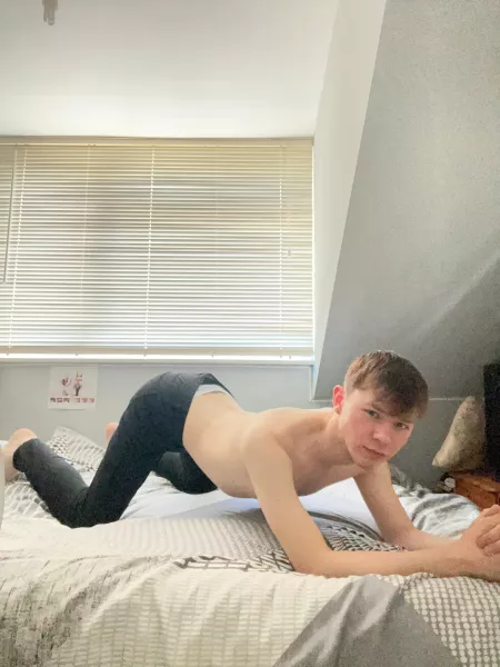come get these off me π©