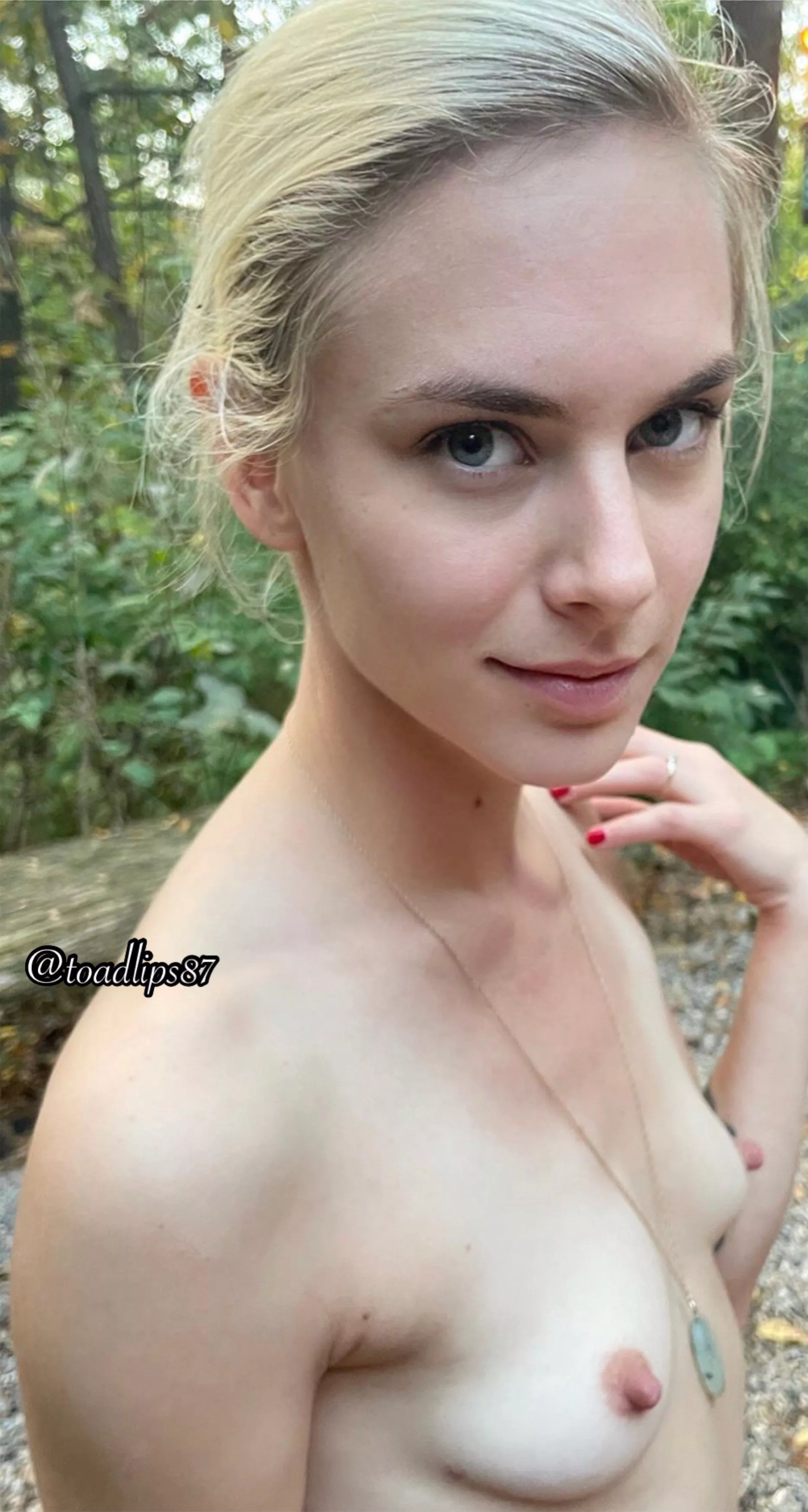 Come play in the forest with me forever and ever and ever 🧚♀️ Come play in the forest with me forever and ever and ever 🧚♀️