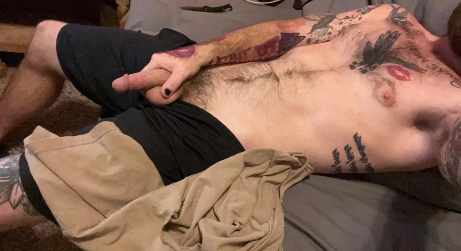 Come raise my flag to full mast then, do a magic trick & make it disappear under your ass π