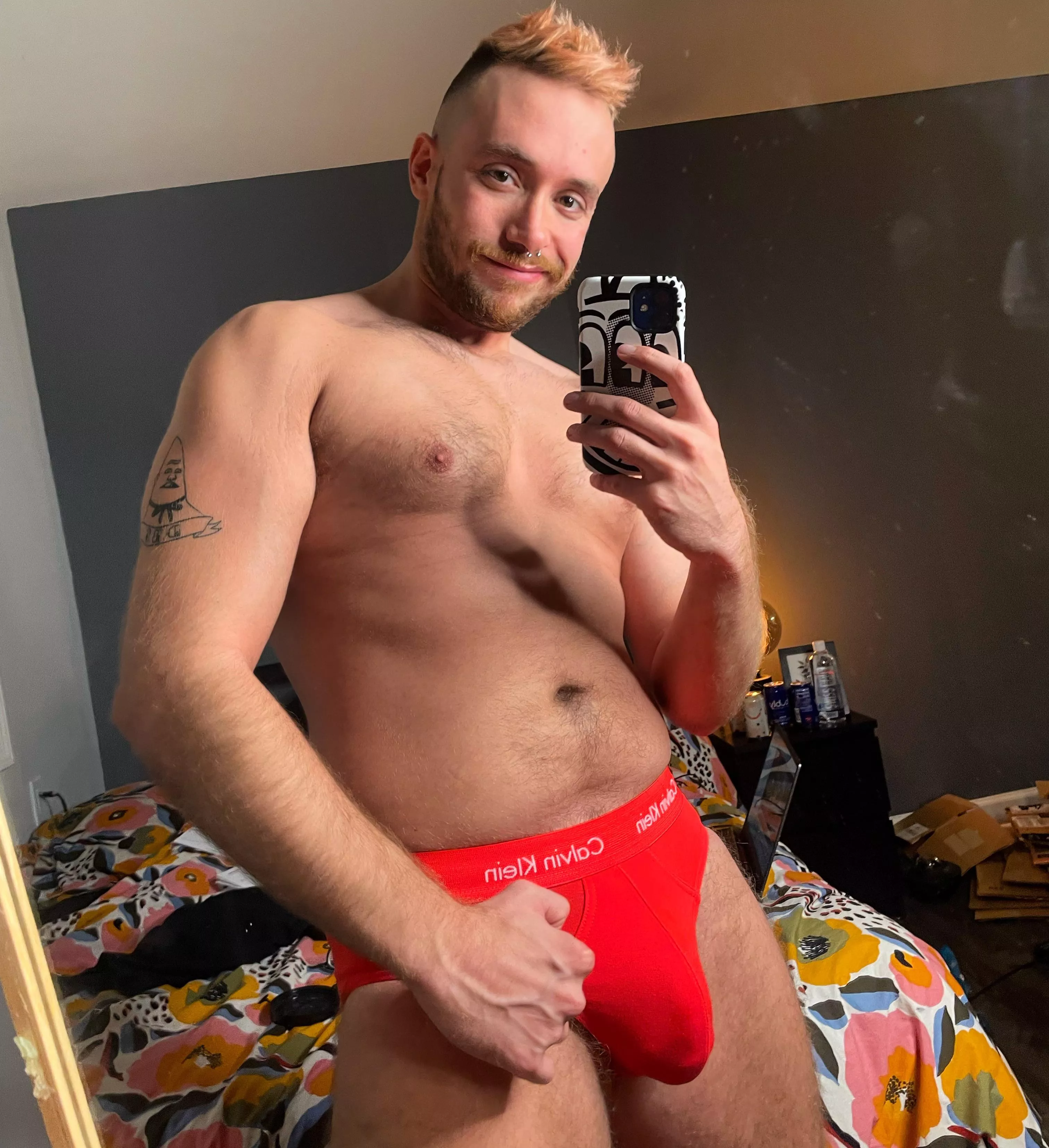 Come rub these titties