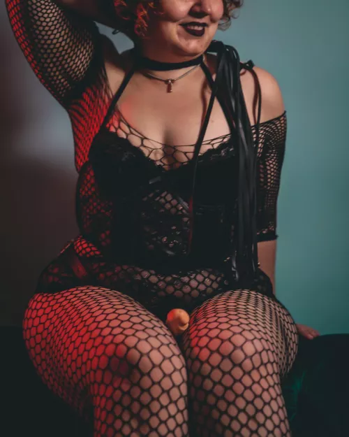 Come sit on my lap, dear