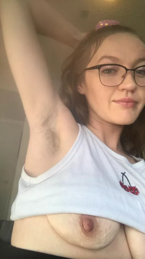 Come smell them, it’ll make you hard