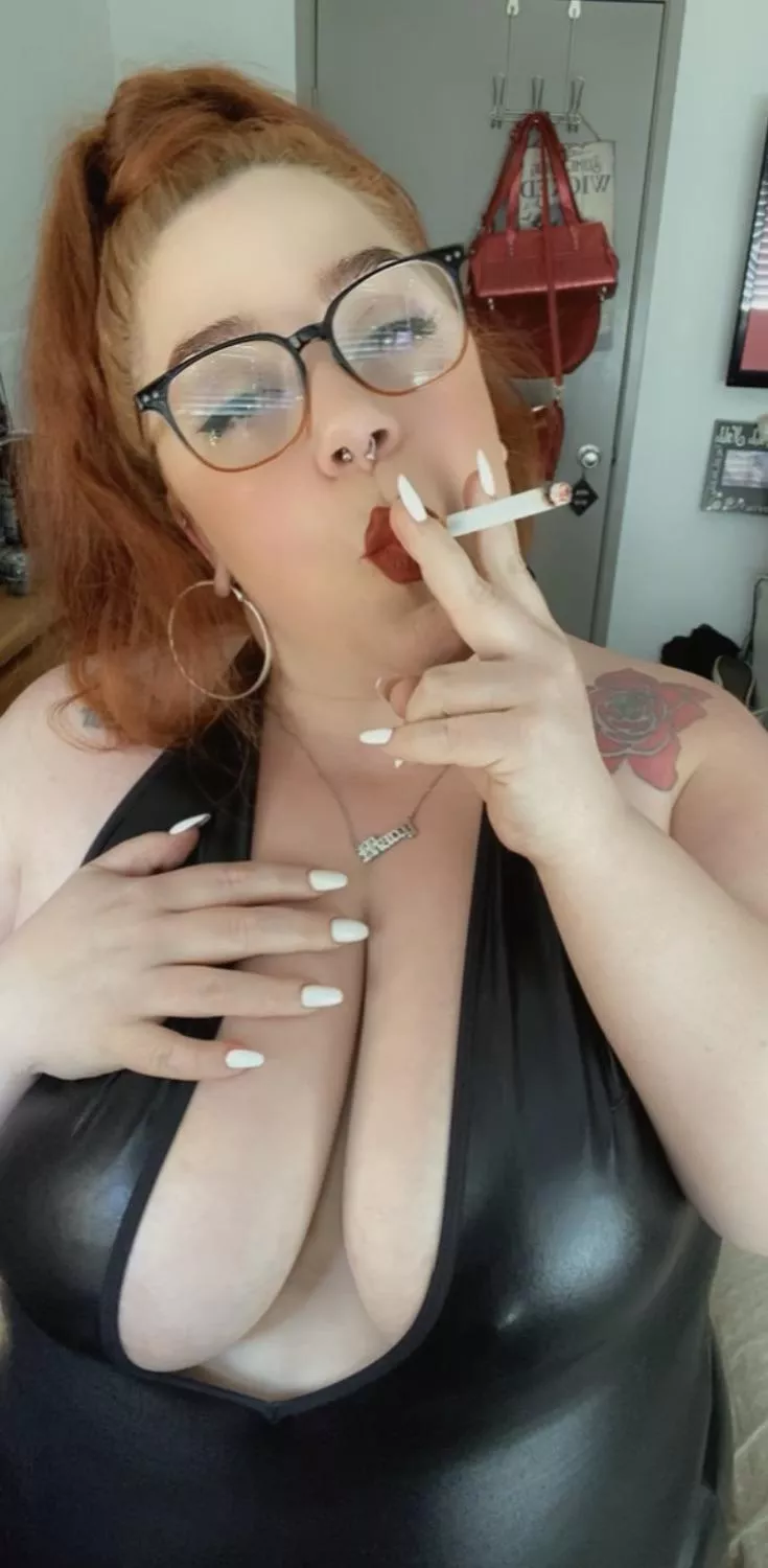 Come smoke daddy π Come smoke daddy π