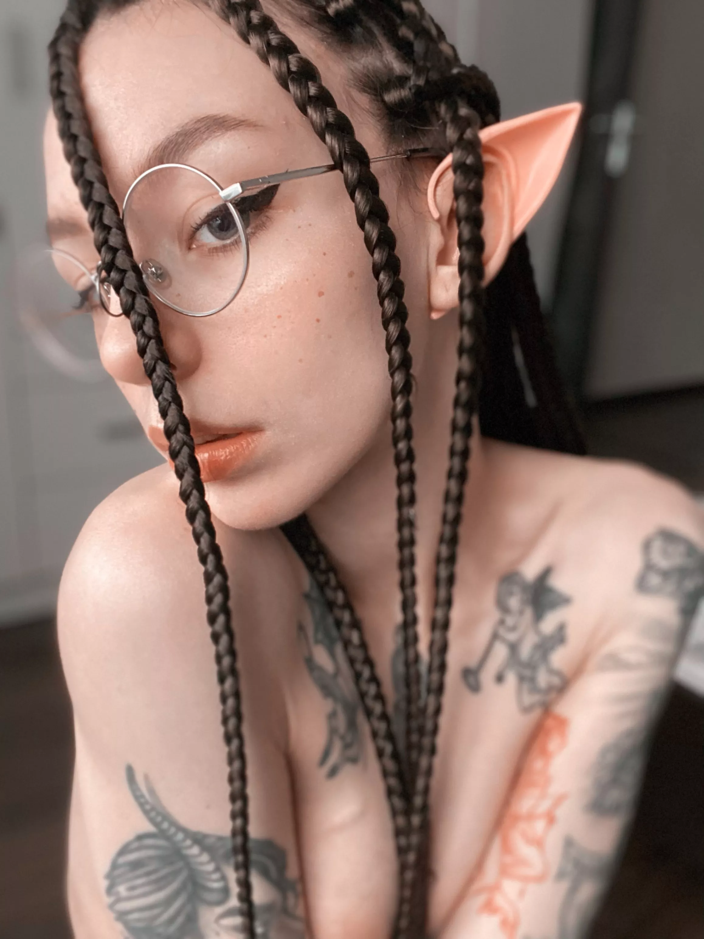 Come! Spend some time with me!🥰Chaturbate > moonless_ or link in profile info!