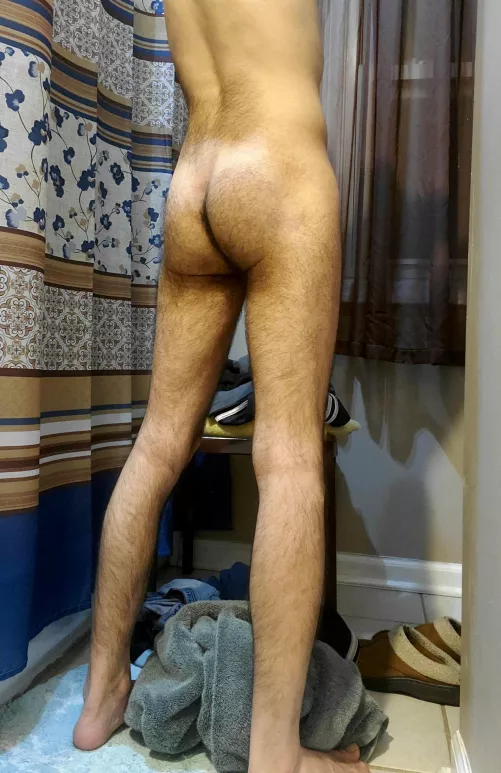 come spread my legs 😈