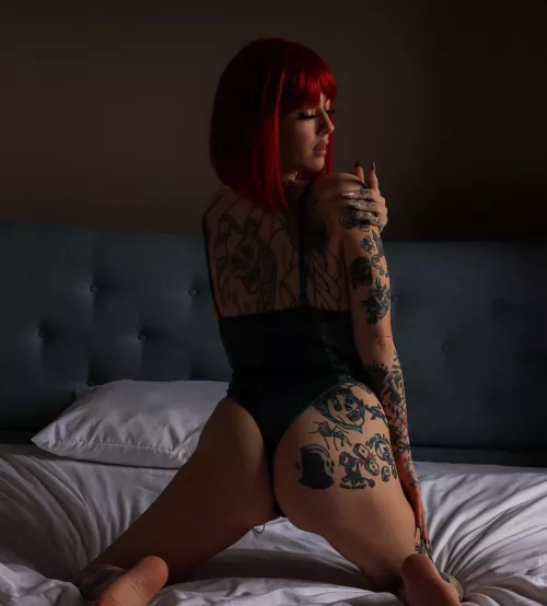 Come to bed with me 🥀