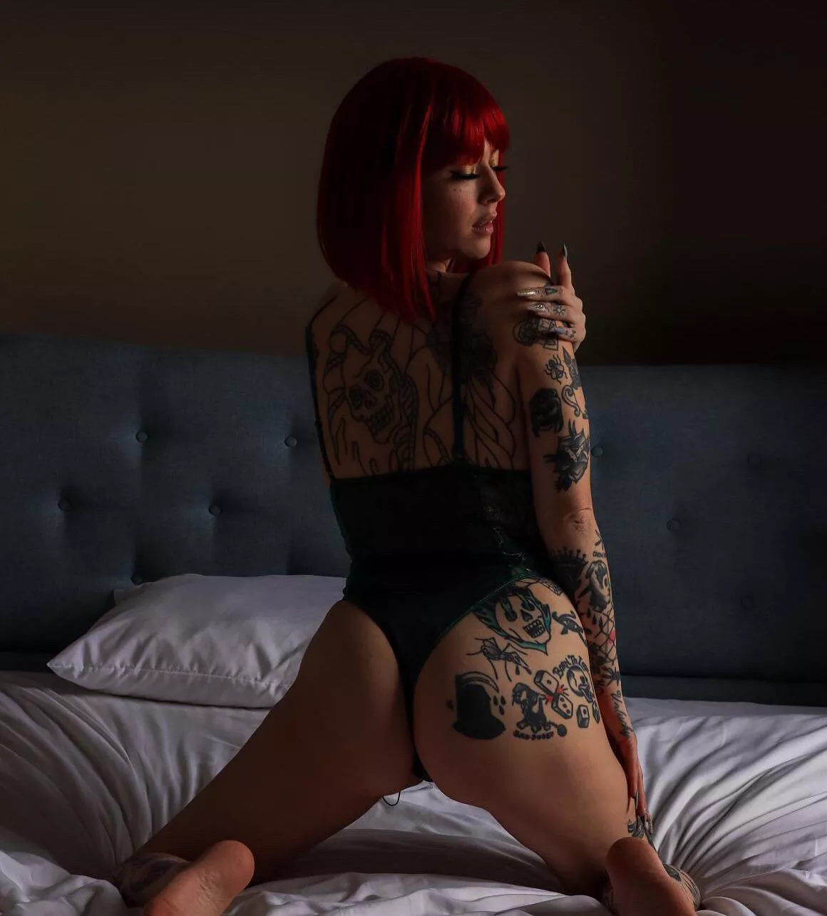 Come to bed with me 🥀