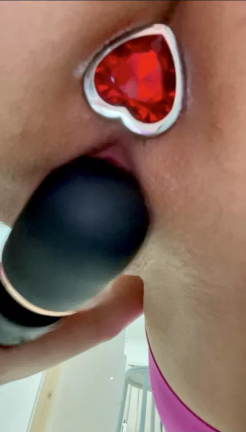 Come watch me play 💦🔞 https://onlyfans.com/rayofriley