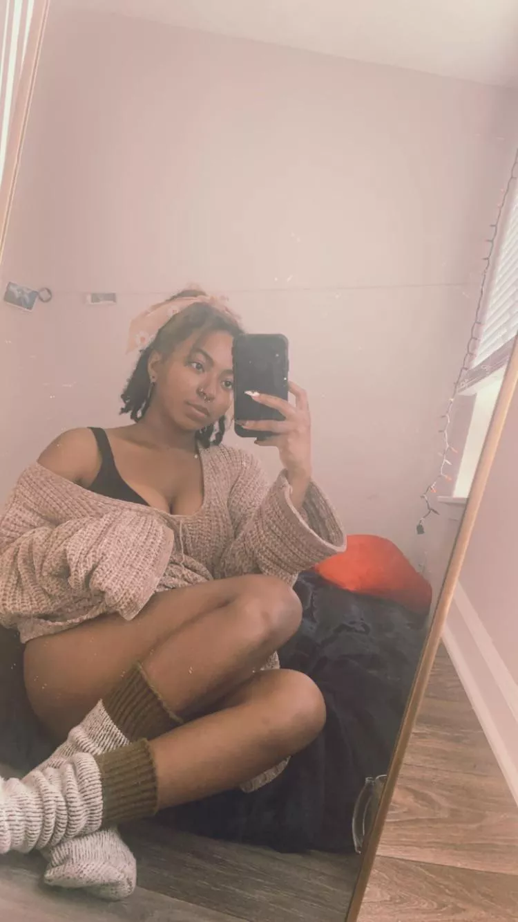 Comfy sweater and big titties Comfy sweater and big titties