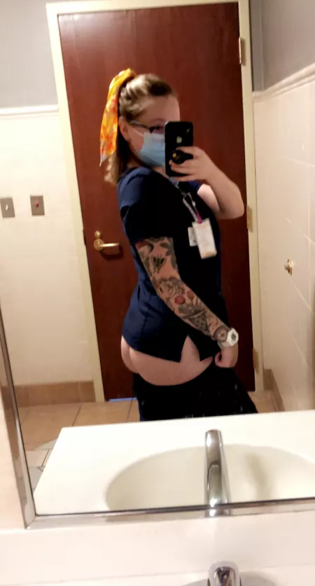 Commando at work? Always. Feel free to punish me 😇😈