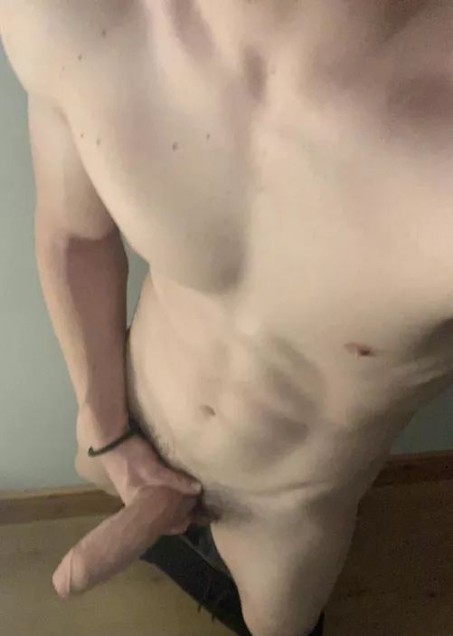 Comment if youβd suck it π