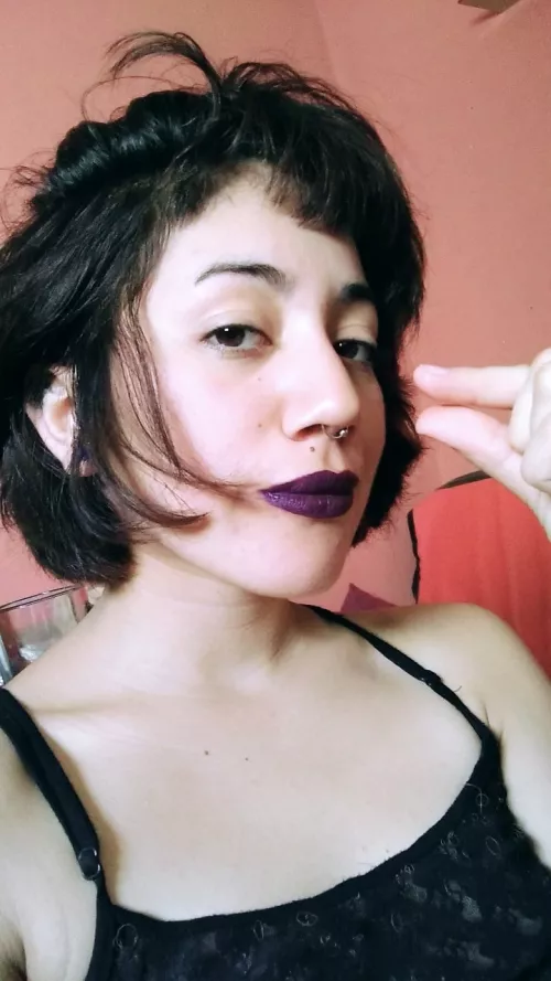 Comment with your pathetic size so I have a laugh of your ridiculous tiny wee wee 🤏🏻😹