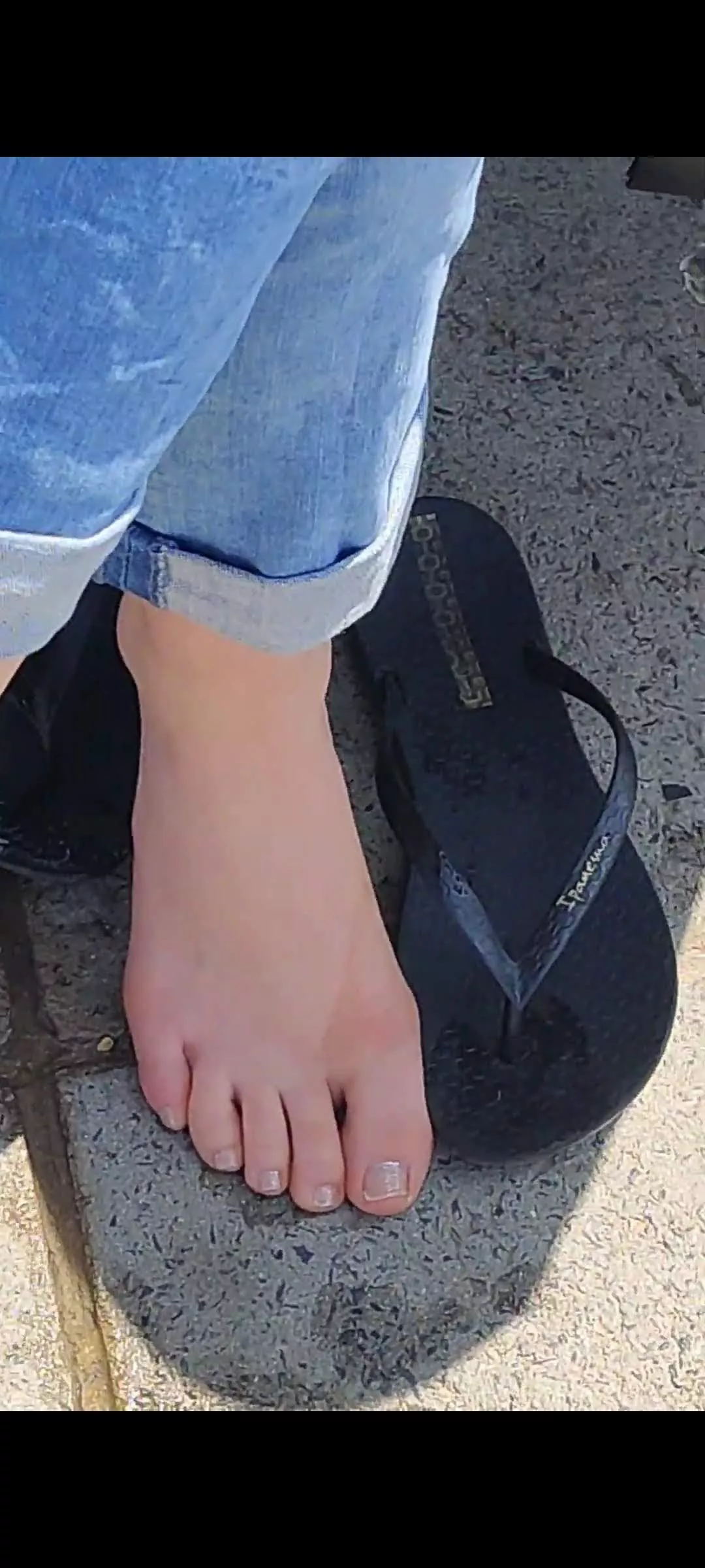 Comments and DM's are welcome Comments and DM's are welcome