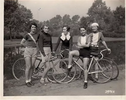 Completely SFW ladies with bicycles  Completely SFW ladies with bicycles