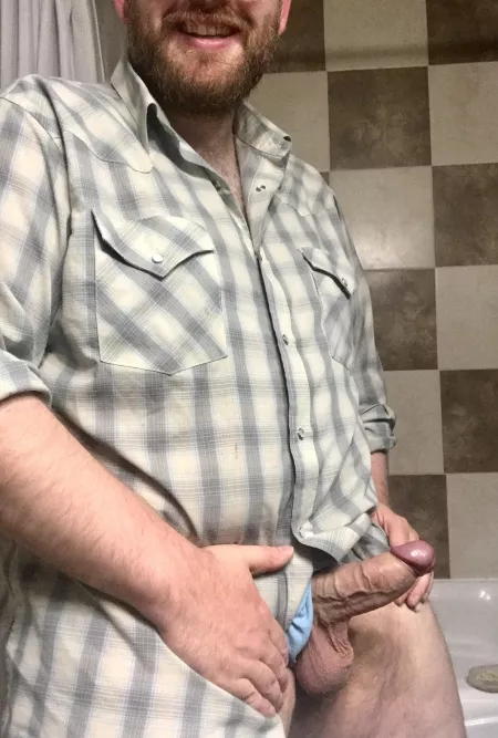 Confession: drinking always makes me horny asf Confession: drinking always makes me horny asf