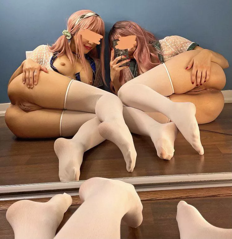 Could u handle the two of us? Could u handle the two of us?