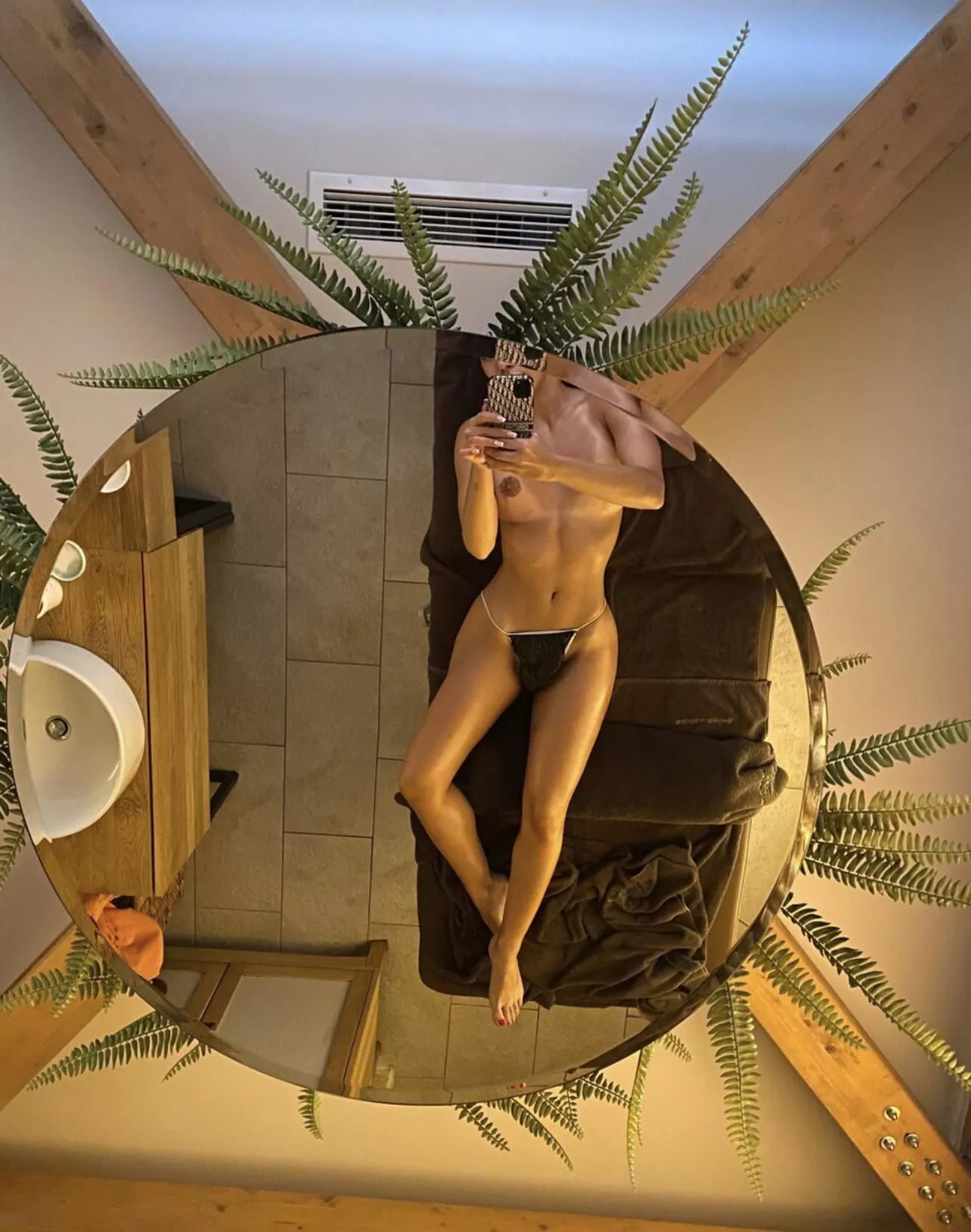 Could you fuck me on the massage table ? [f]