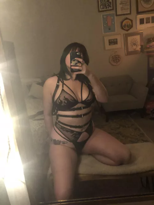 Cover my harness in cum