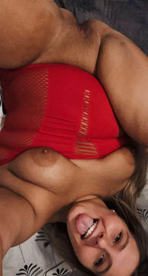 COVID pussy pics. The things I do for you guys. lol 20F