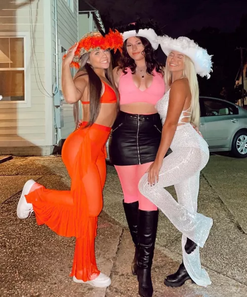 Cowgirls Cowgirls