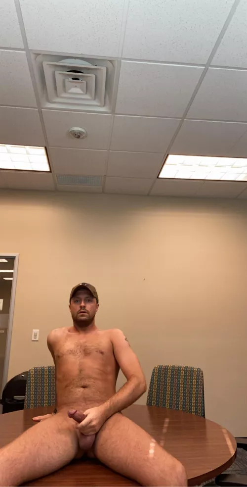 Coworkers eat lunch on this table. 🤷🏼‍♂️💦