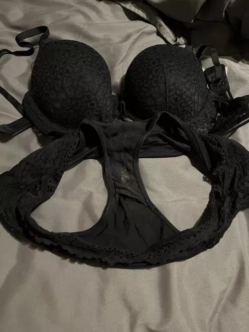 Coworkers wife’s. Coworkers wife’s.