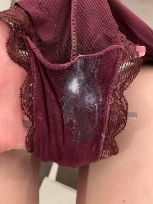 Creamy after busy day👅